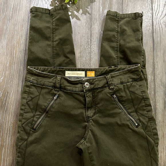 Anthropologie Jeans - Picture 2 of 16